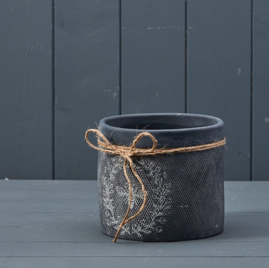 CHARMING BLACK BEE POT