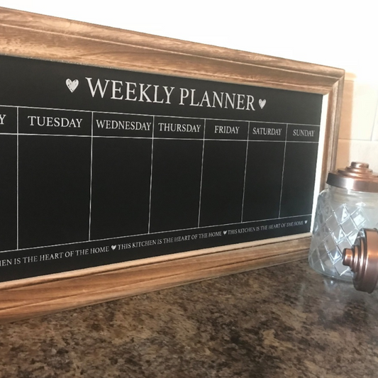 CHALKBOARD WEEKLY PLANNER